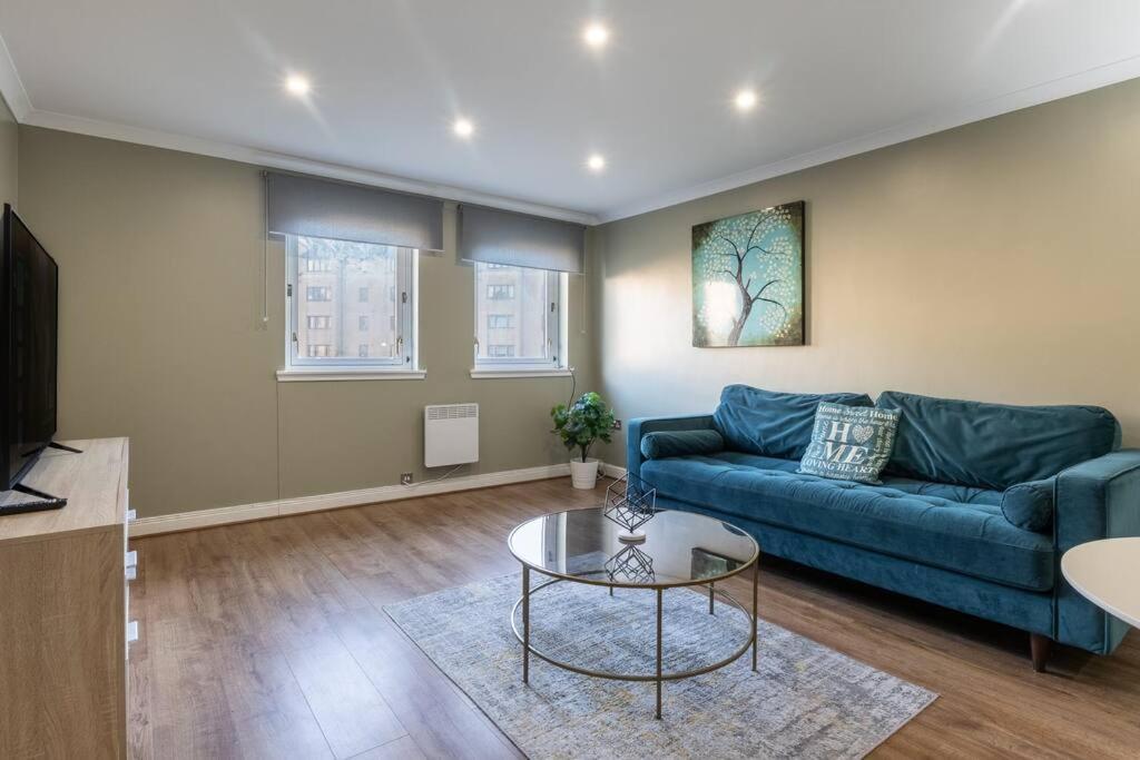 ** Modern Merchant City 1 Bed Apartment With Free Parking ** Глазгоу Екстериор снимка